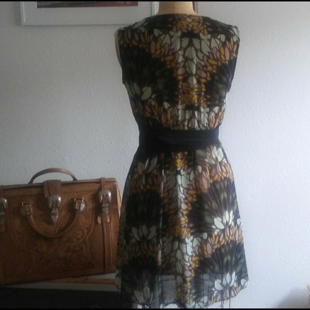 Banana Republic Lotus Wrap Dress - Picture 2 of 4